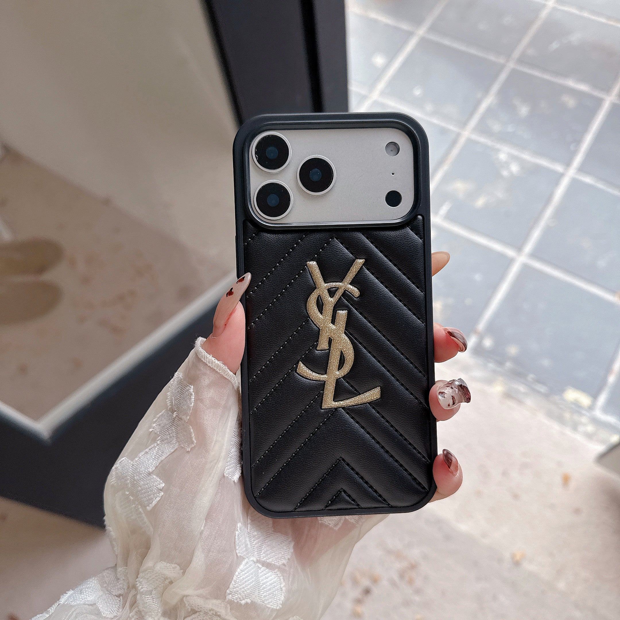 Leather YL Phone Case For iPhone black | PE2600135