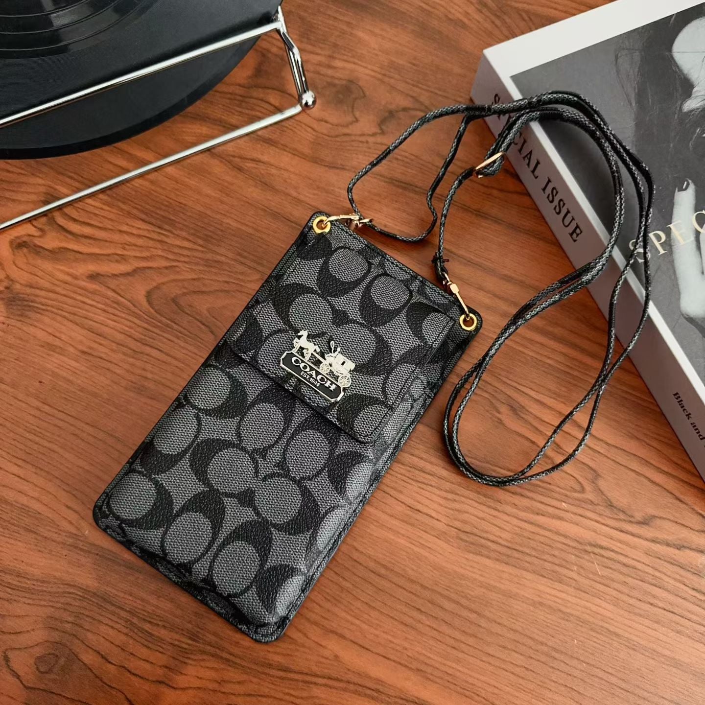 Leather CH Crossbody Phone Bag | PE2600161