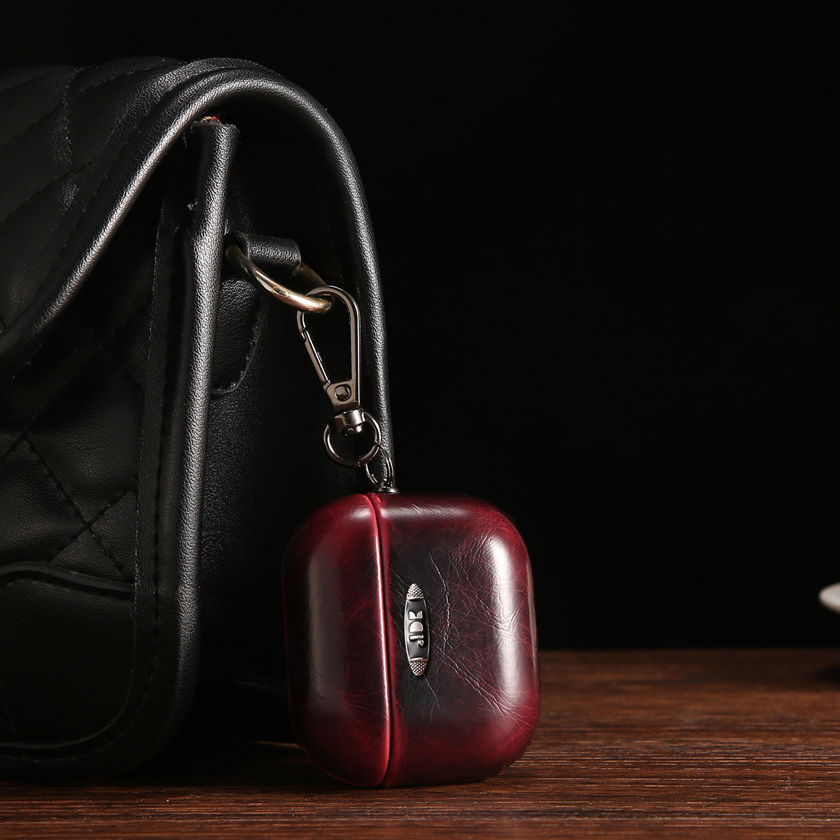 Leather Airpods Cases Red | PE260086 PADUCASE