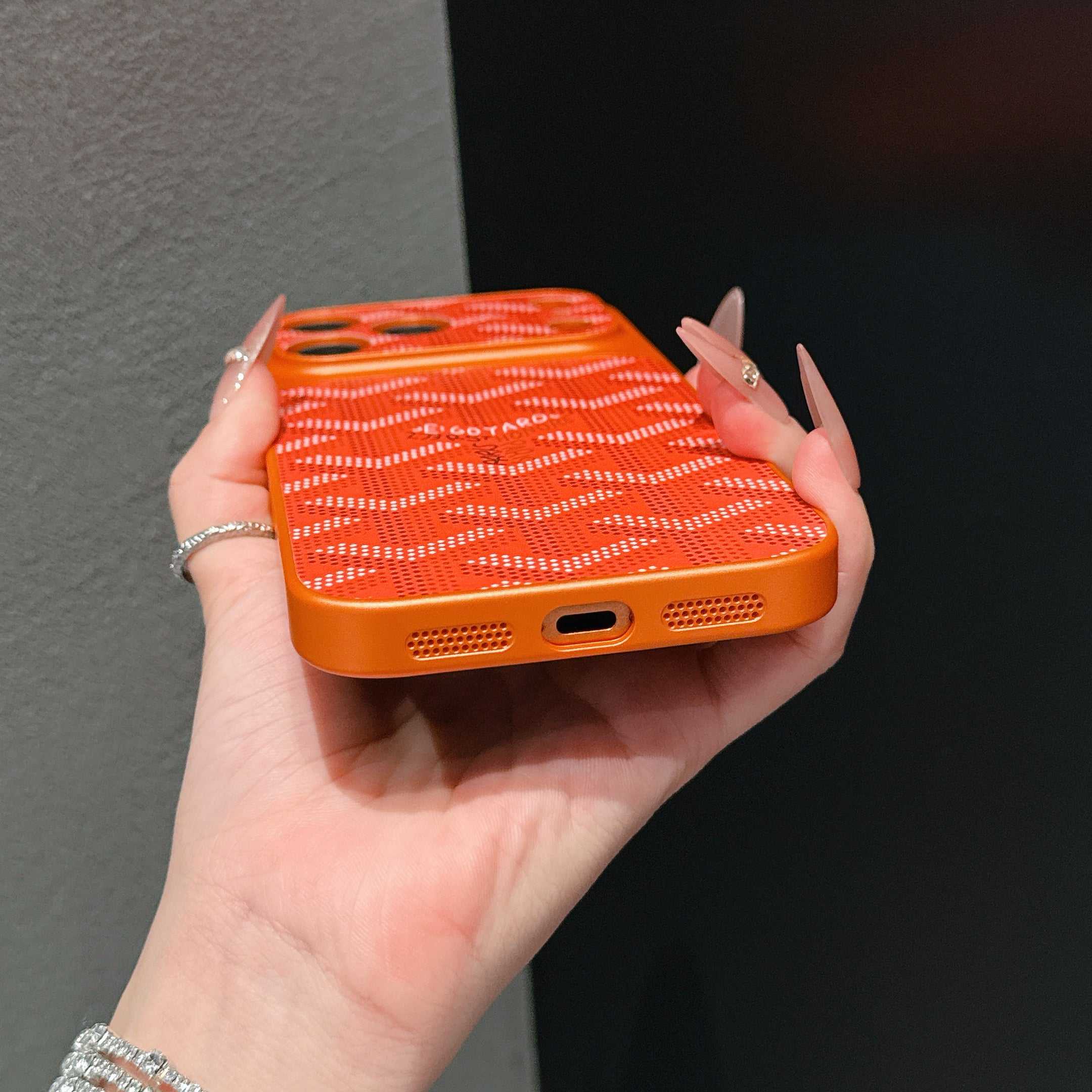 Classic Leather GD iPhone Case -Timeless Everyday Protection (Orange) | PE260092 PADUCASE