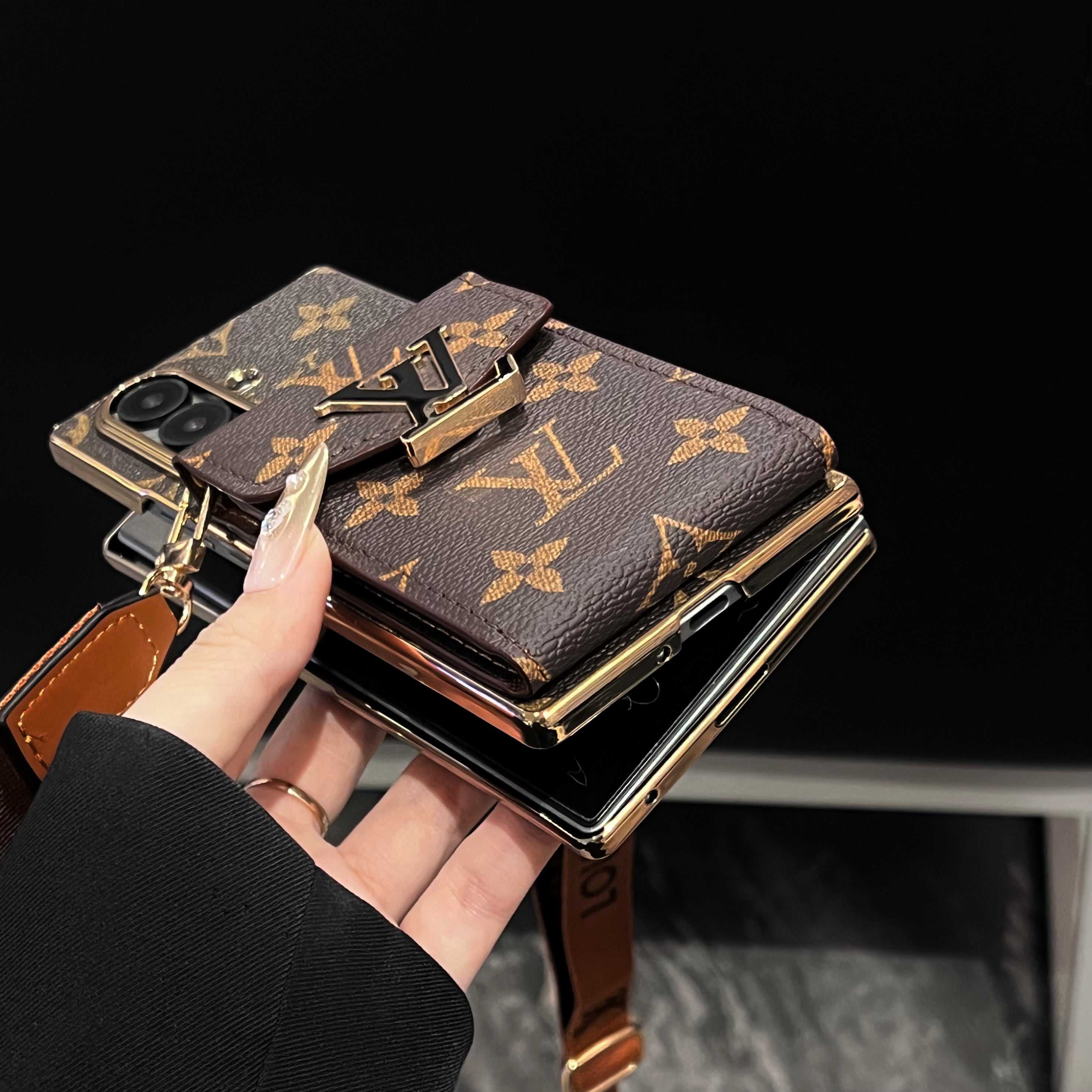 Luxury Monogram Samsung Galaxy Z Fold Series Case With Card Holder And Strap-RCLV093 - Runycase