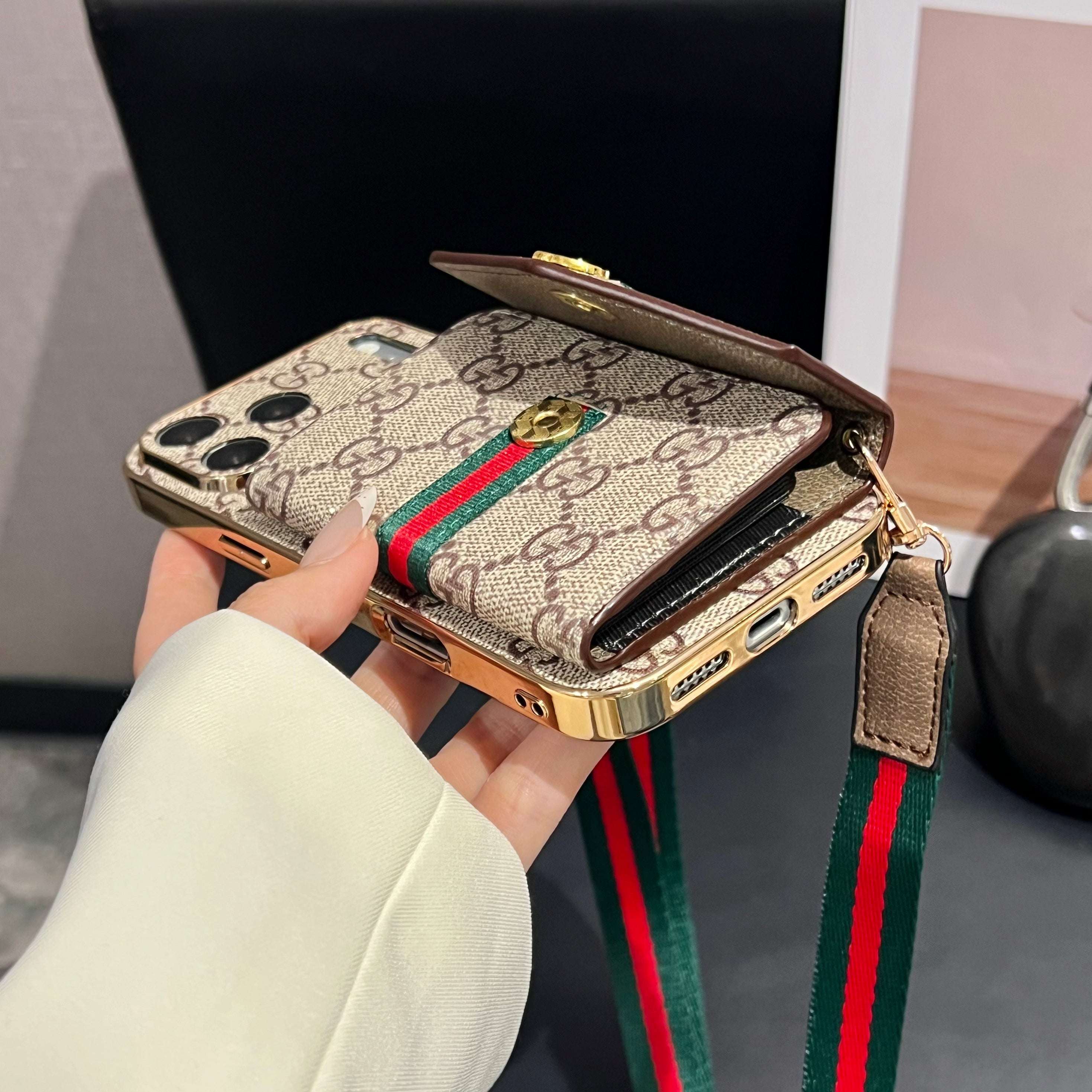 High-quality Leather GG iPhone Case With Card Wallet And Crossbody Strap For iPhone 17 Series-RCGG189